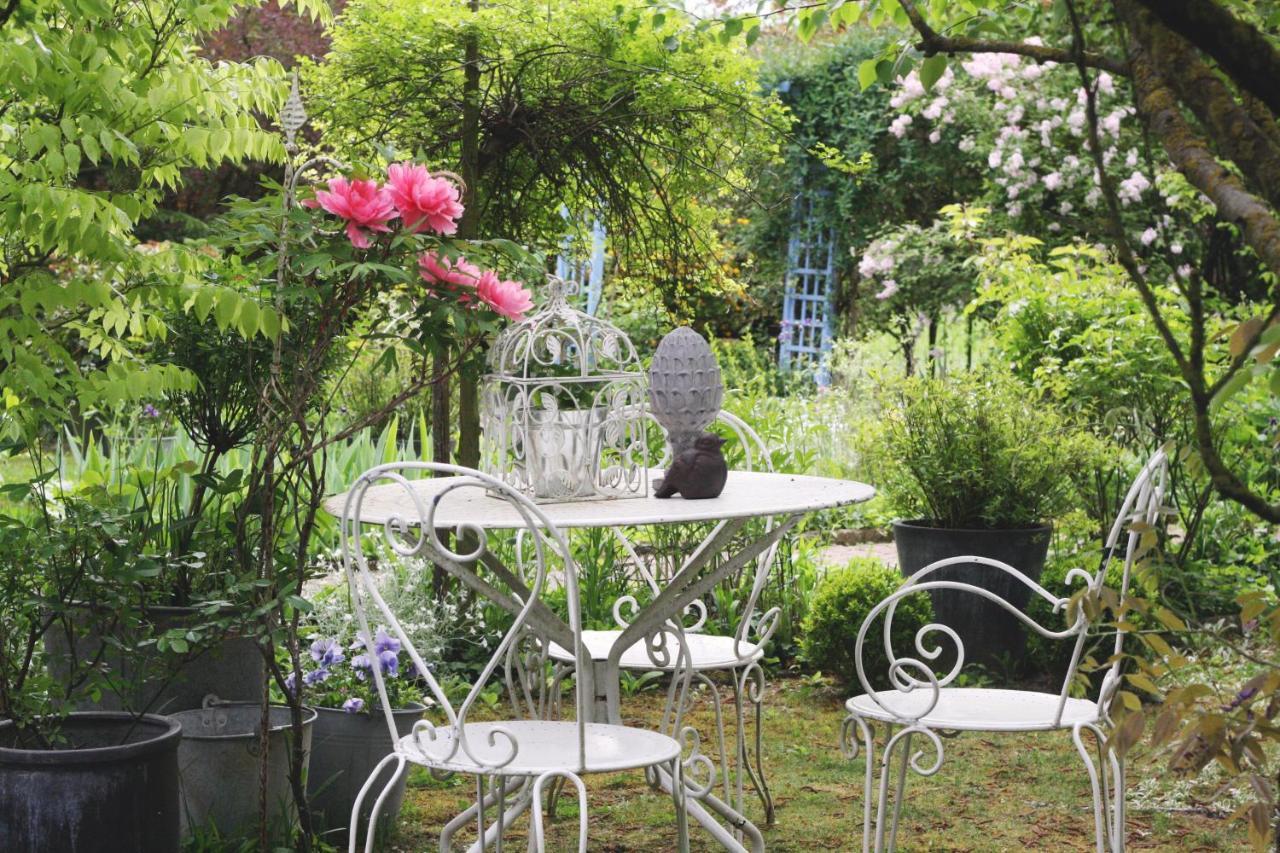 Bed and Breakfast Le Bonheur A La Campagne Lesmont Экстерьер фото