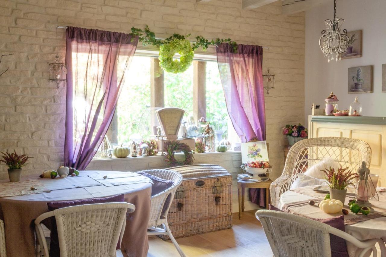 Bed and Breakfast Le Bonheur A La Campagne Lesmont Экстерьер фото